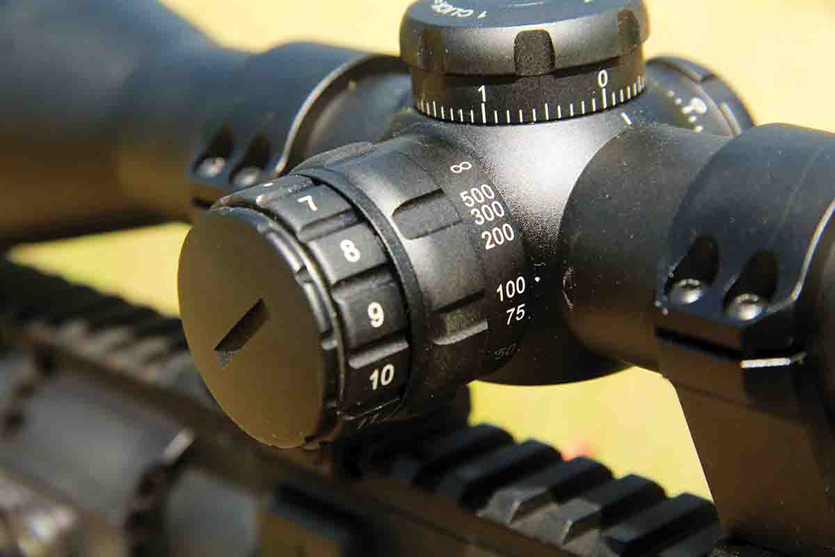 On the left side of the scope are sandwiched parallax (inside) and illumination intensity (outside) wheels, both with ribs to provide a positive grip in any conditions, even while wearing gloves.